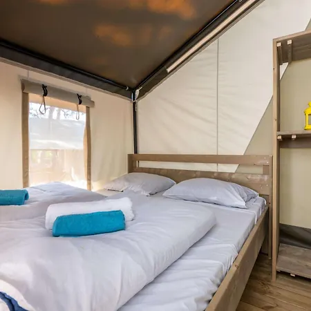 Easyatent Safari Tent Comfort Krk Krk Town Room photo